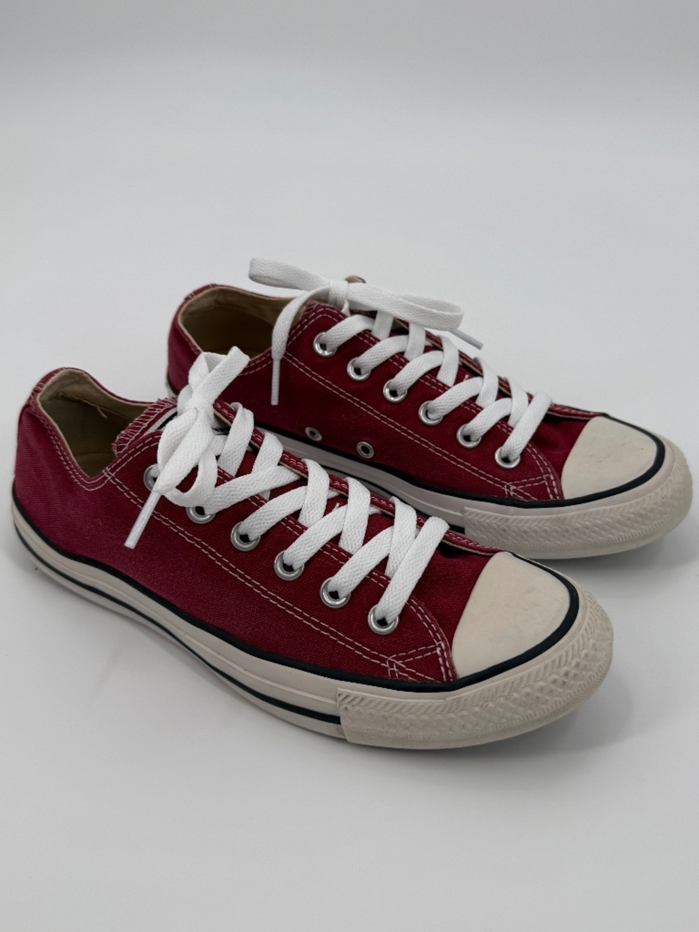 Converse All Star Chuck Taylor Maroon Burgundy Low Top Sneakers Skate Women 8